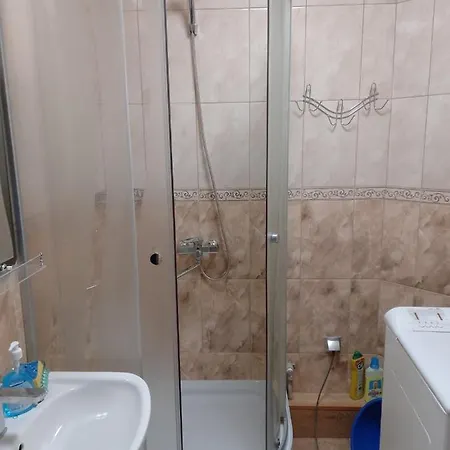 Apartment двухярусная в центре мукачева, улица мира